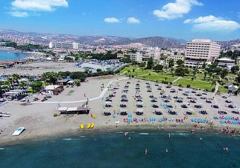 Paraklissia Community Beach